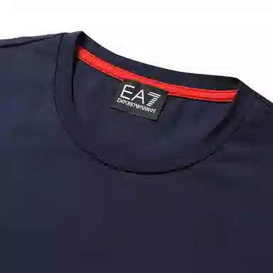 EMPORIO ARMANI EA7 LogoT