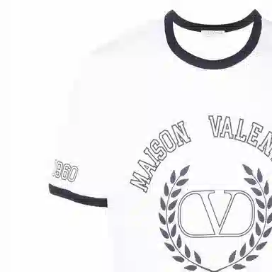 Valentino FW22 LogoT