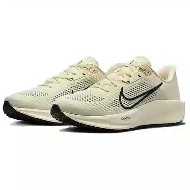 Nike Quest 6 Beige Black