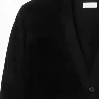 Burberry FW23 V