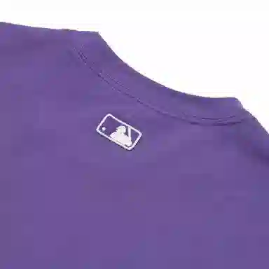 MLB T
