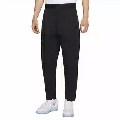 Nike Sportswear Tech Essentials