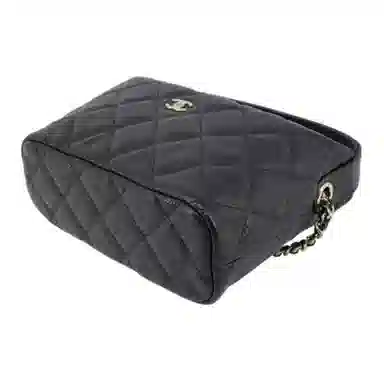 CHANEL 25C Logo Hobo