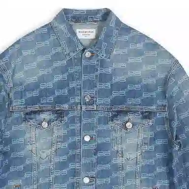 Balenciaga FW22 Logo
