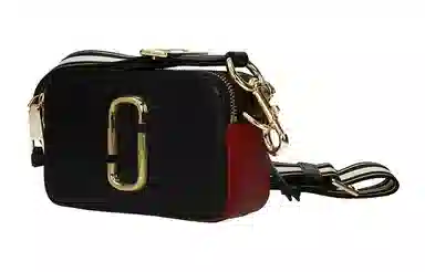 MARC JACOBS Snapshot