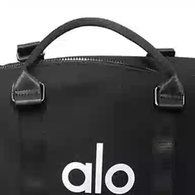 alo yoga