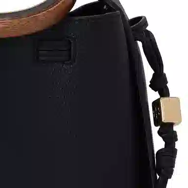 TORY BURCH Miller 22