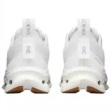 LOEWE x On Cloudtilt 2