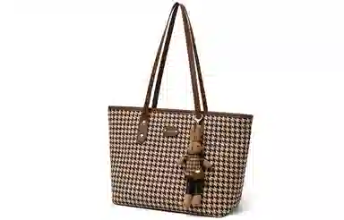 COMELY Tote