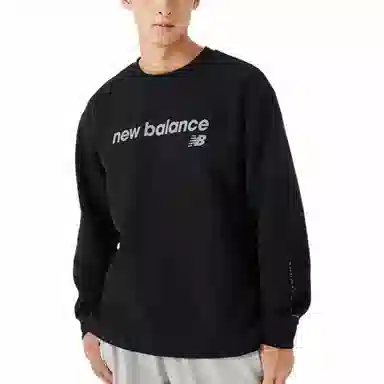 New Balance FW22 Crewneck Sweatshirt Black
