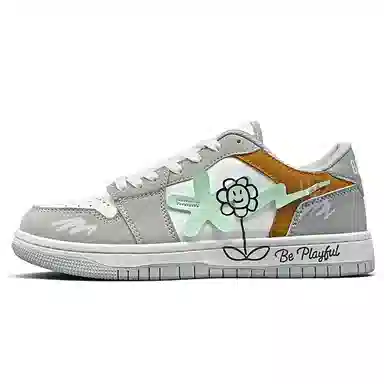 B.Duck CNY Dunk