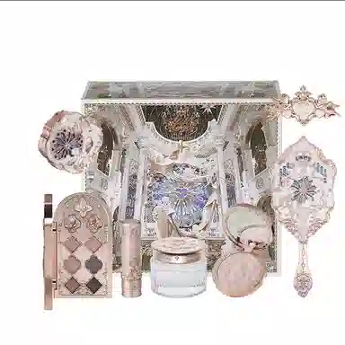 Flower Knows Dreamland Makeup Set