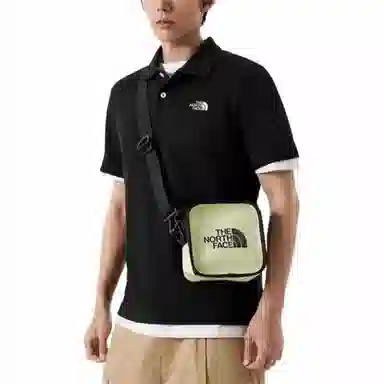 THE NORTH FACE Polo