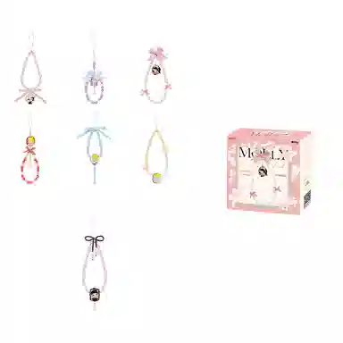 POP MART MOLLY Daily Look 6