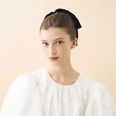 ALEXANDRE DE PARIS 8