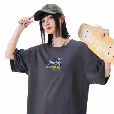 Airwalk T