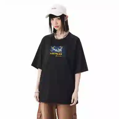 Airwalk T