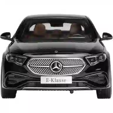 Mercedes-Benz E-Klasse E450 Model