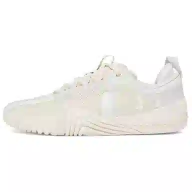 Under Armour Reign 6