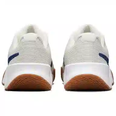 Nike GP Challenge Pro