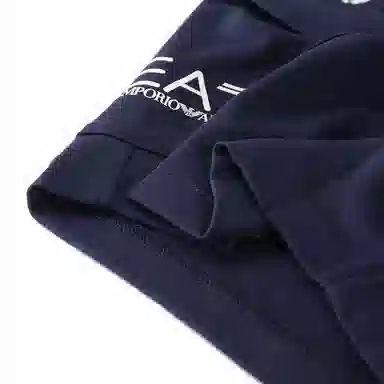 EMPORIO ARMANI SS23 EA7 Logo