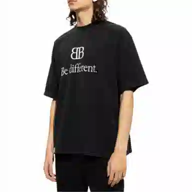 Balenciaga FW22 Be Different 2BT