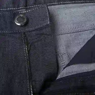 EMPORIO ARMANI FW21 Logo