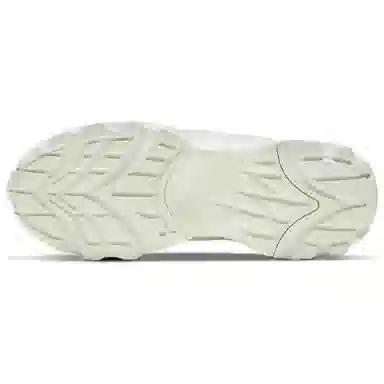 Nike TC 7900