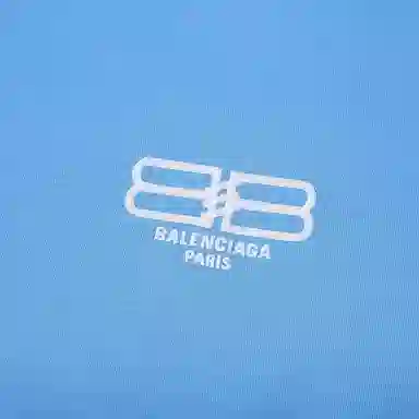 Balenciaga T