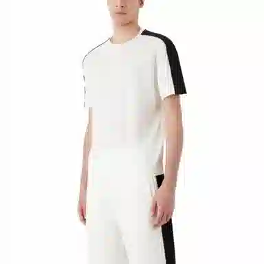 EMPORIO ARMANI SS23 LogoT