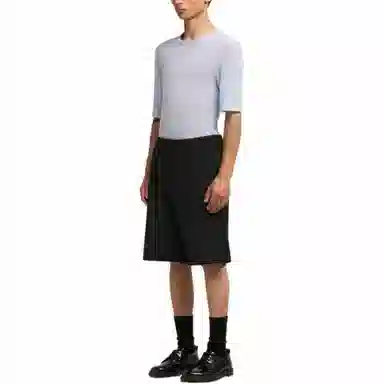 AMIPARIS Black Shorts