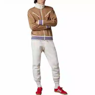 adidas originals New Montreal 22 Logo