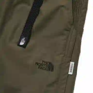 THE NORTH FACE INVINCIBLE Logo