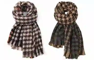 FREE RABBIT II Plaid Scarf