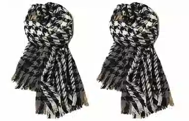 FREE RABBIT II Plaid Scarf