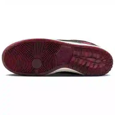 RIOT Skateshop x Nike SB Dunk Low