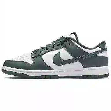Nike Dunk Low "Vintage Green"