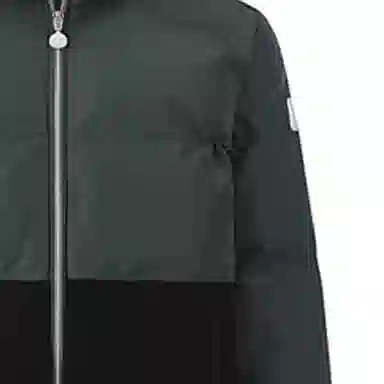 EMPORIO ARMANI FW22 EA7