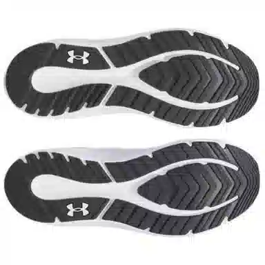 Under Armour Charged Pursuit 4