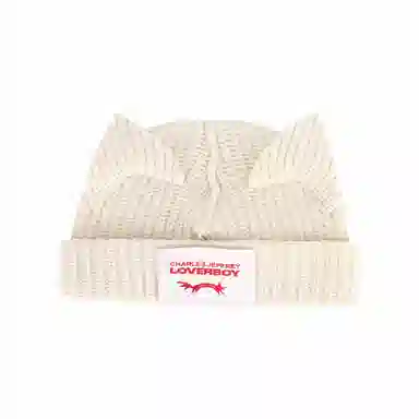 Charles Jeffrey Beanie White