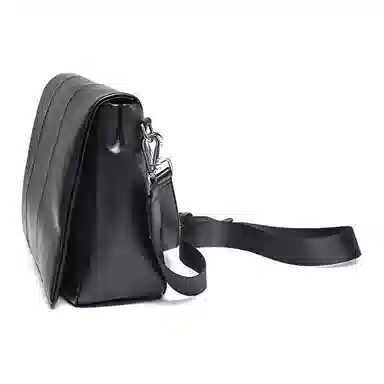 VIHUS Shoulder Bag Black