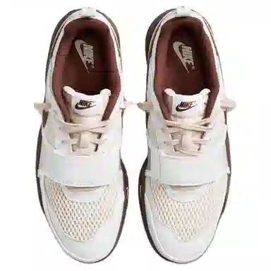 Travis Scott x Nike ZOOM Field JAXX WhiteLight Chocolate