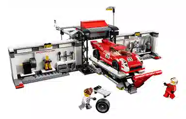 LEGO Porsche 919 Hybrid and 917K Pit Stop 75876