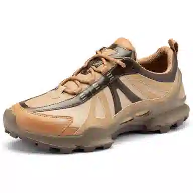 Natacha ecco BIOM C-TRAIL