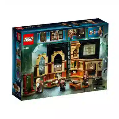 LEGO Harry Potter Defense Against the Dark Arts Class 76397