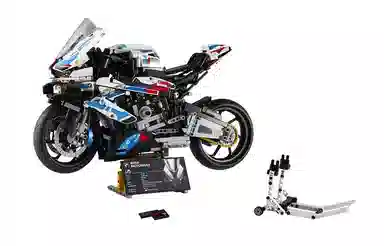 LEGO BMW M1000RR