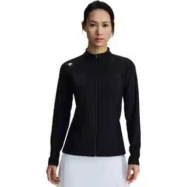 DESCENTE WOMENS TRAINING logo