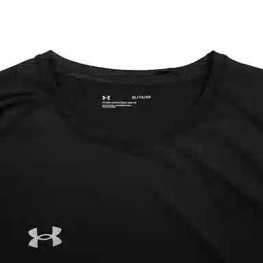 Under Armour T