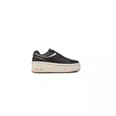 Skechers Court Classics