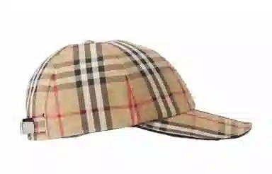 Burberry Cap Beige